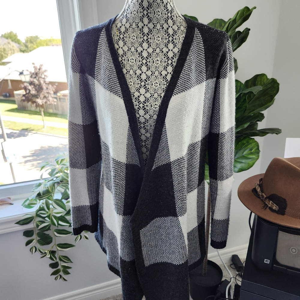 Checkered Cardigan Plaid Wool Open Front Sweater Black White Gray 90s Cozy